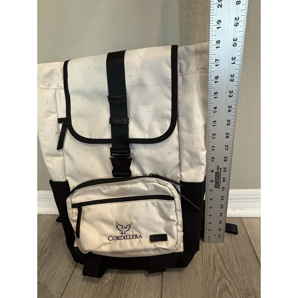 Ogio XIX‎ 20 Backpack White Creme Digital Print NWT
